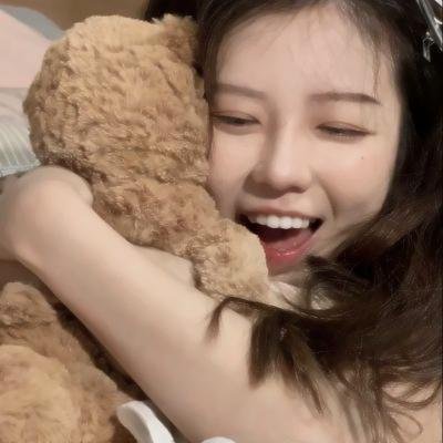 开了天眼后，美女总裁赖上我